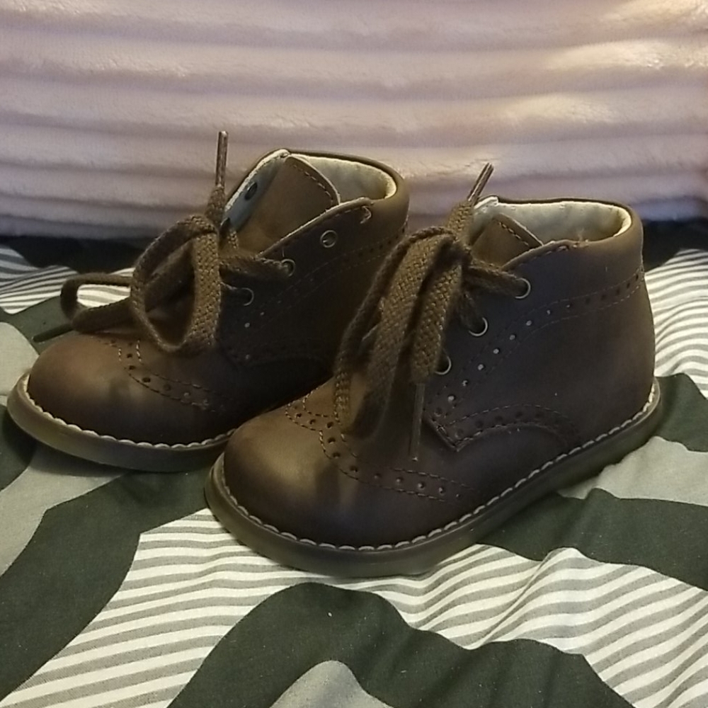 Walking shoes.